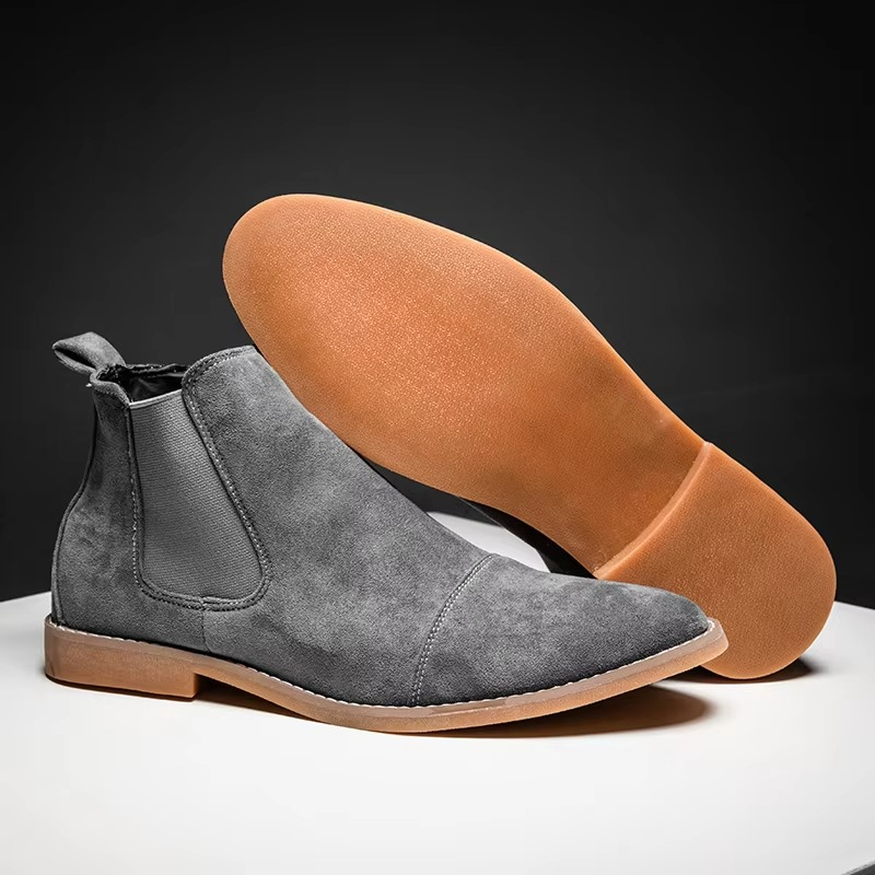 Castro Suede Boots