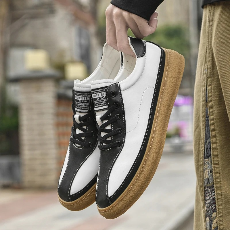 The Elmore Sneaker