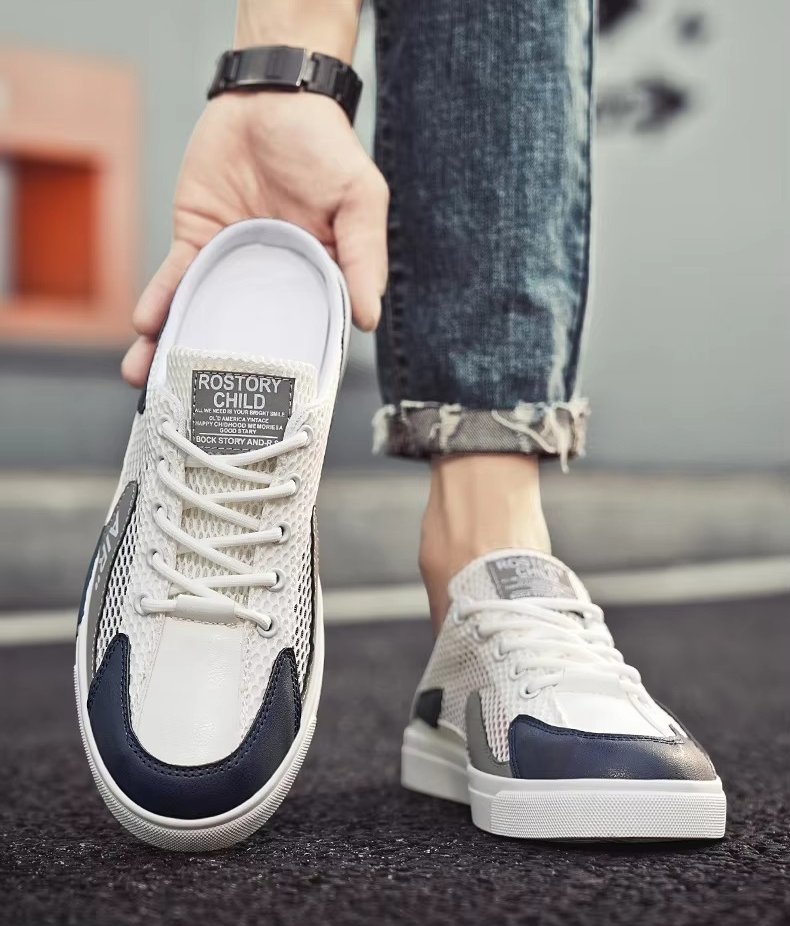 Stratos Sneakers